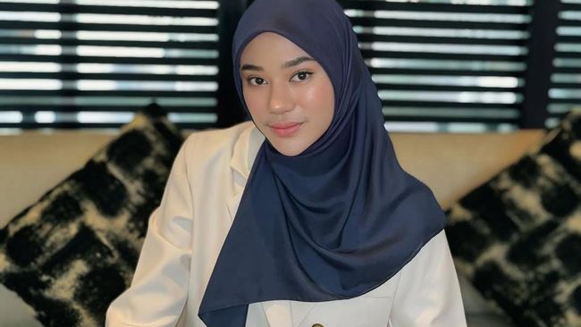 Eks Suami Tak Pernah Beri Nafkah Anak, Clara Shinta Lapor ke Komnas PA