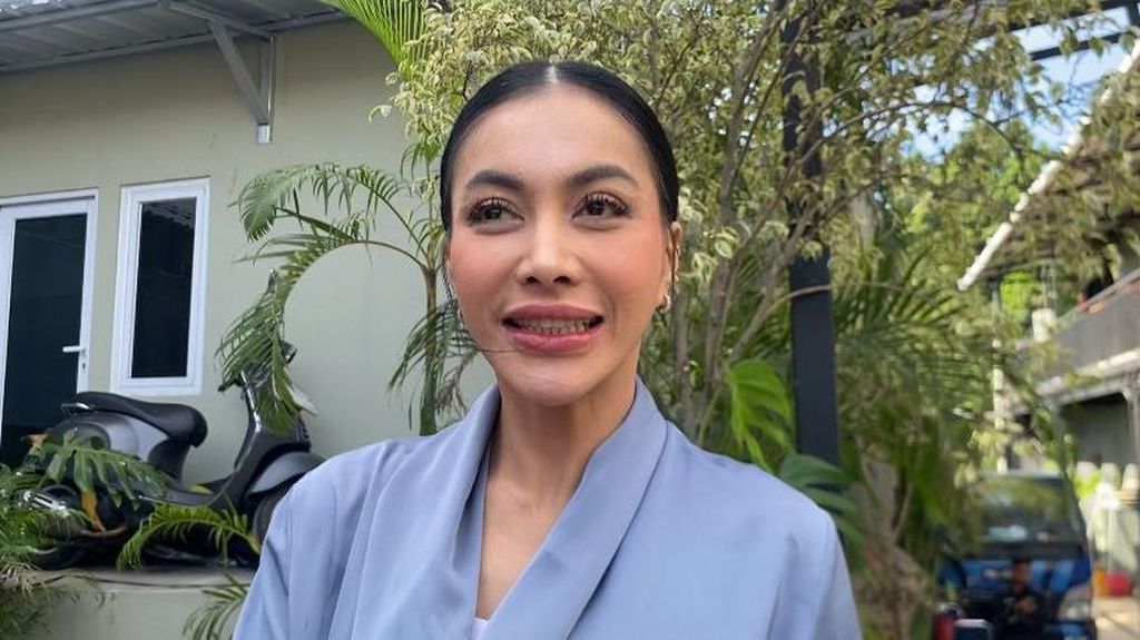 Denada Menang di PN Banyuwangi atas Gugatan Dugaan Penelantaran Anak