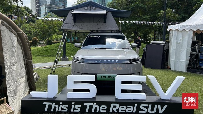 Pemerintah berencana mempertimbangkan pemberian subsidi untuk pembelian seluruh model kendaraan berbasis listrik (electric vehicle/EV).