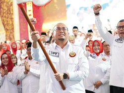 Kukuhkan DPP IKM 2025-2030, Andre Rosiade Serukan Kolaborasi Perantau Minang