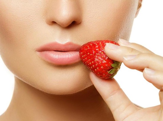 Bibir Lembut & Sehat Setiap Hari. Rahasia Lip Care Simpel yang Bikin Ketagihan!