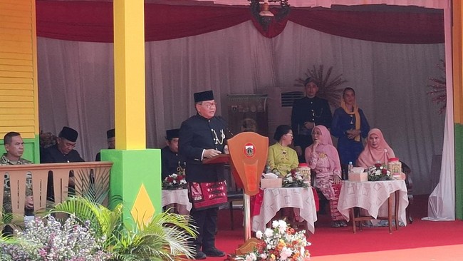 Gubernur DKI Pramono Anung membuka perayaan Lebaran Betawi 2026, mengajak warga lestarikan tradisi Betawi dan rencanakan revitalisasi Museum M.H. Thamrin.