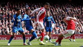 Gyokeres Salahkan Lapangan usai Arsenal Digulung Bournemouth