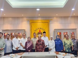 Asosiasi Dosen Gugat Standar Gaji Dosen ke MK, Usulkan Minimal 2 Kali UMR