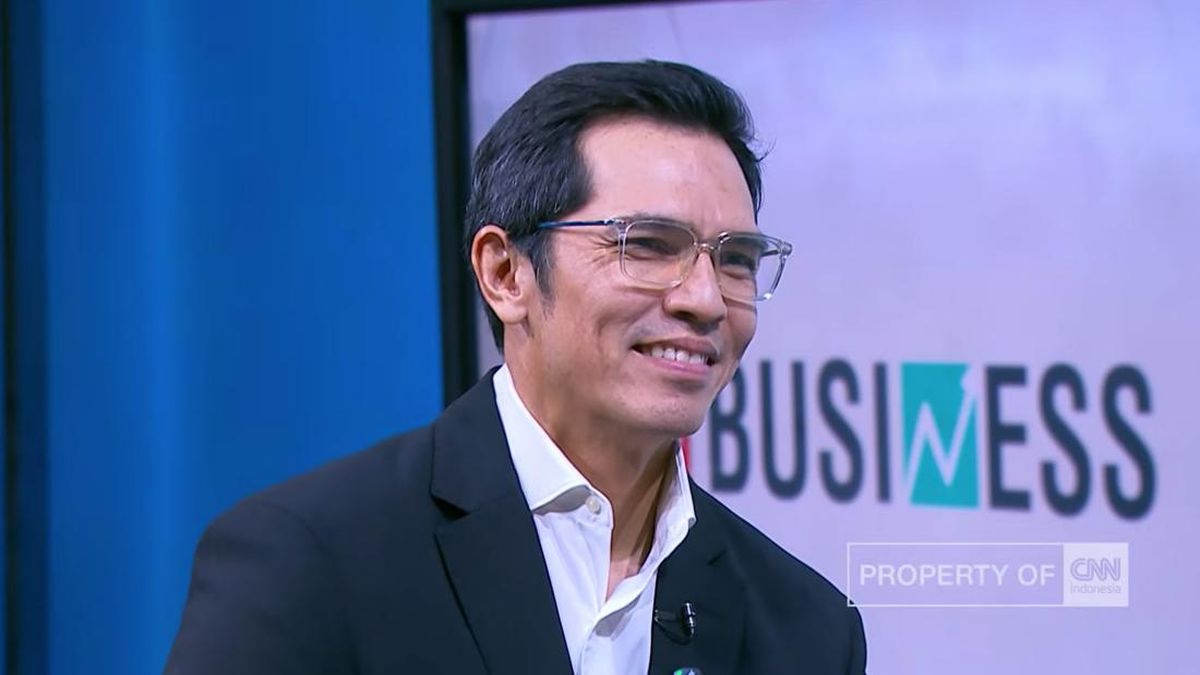 Adrian Maulana Hemat Rp1,8 Juta per Bulan Berkat Naik Angkutan Umum