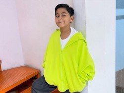 7 Gaya Fashion Bambang Anak Meisya Siregar & Bebi Romeo yang Beranjak Remaja