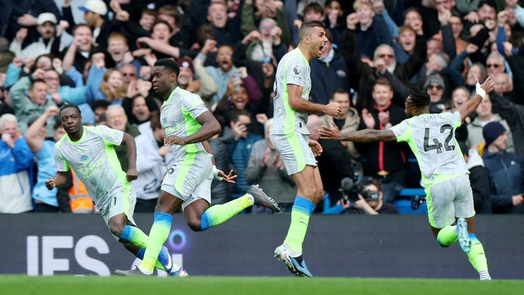 Klasemen Liga Inggris Usai Man City Bantai Chelsea: Arsenal Bahaya