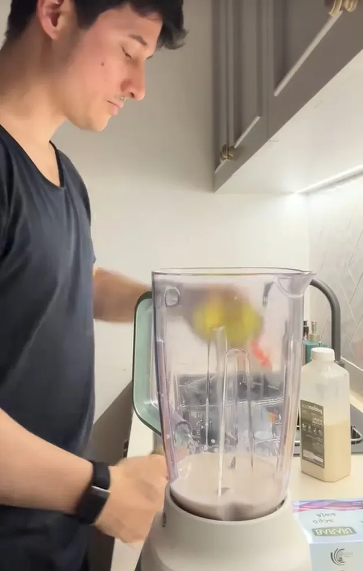 Dapur Nino Fernandez dan Steffi Zamora