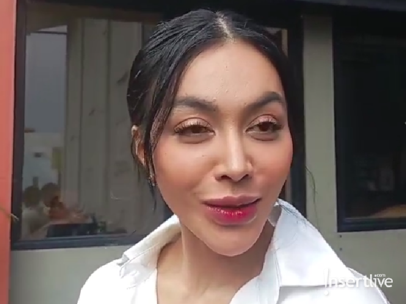 Denada Berencana Ajak Ressa ke Singapura untuk Bertemu Aisha