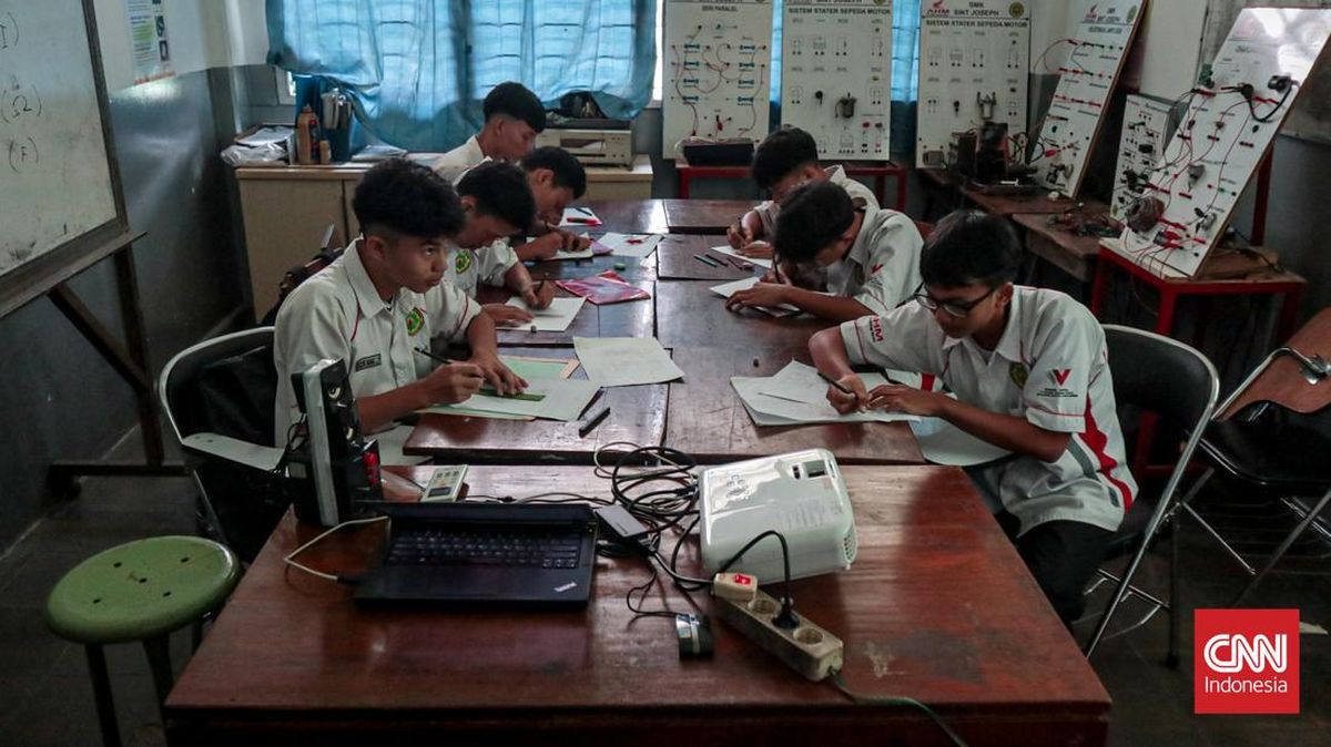 FOTO: Jakarta Kini Punya 103 Sekolah Swasta Gratis