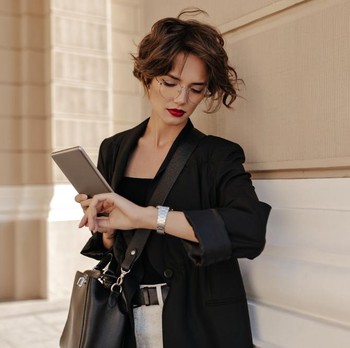 5 Cara Menjadi Perempuan Mandiri ala Kartini Modern