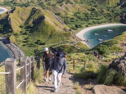 Menhut Jelaskan Pembatasan Turis di TN Komodo