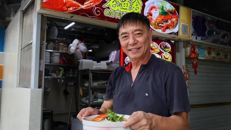 Bangkit dari Titik Terendah&comma; Aktor Ini Sekarang Jualan Ikan dan Seafood