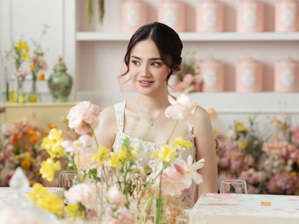 Momen Syifa Hadju Gelar Bridal Proposal Jelang Nikah, Cantik Dikelilingi Sahabat