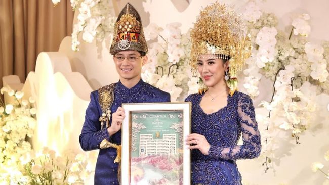Isi Chat Teuku Rassya Soal Miskom dan Memohon Tamara Bleszynski Hadir di Nikahan