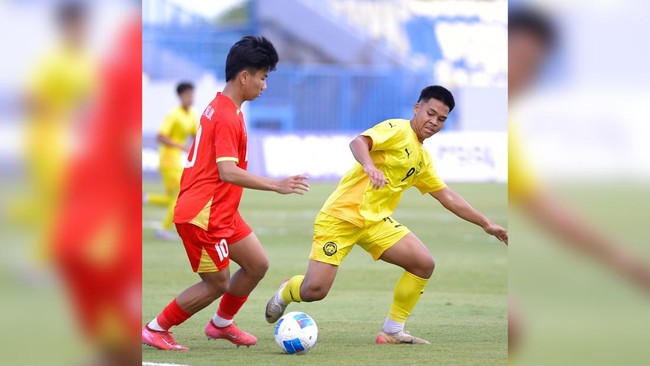 Vietnam U-17 menang telak 4-0 atas Malaysia pada laga pertama Grup A Piala AFF U-17 2026 di Stadion Gelora Joko Samudro, Gresik, Senin (13/4) sore WIB.