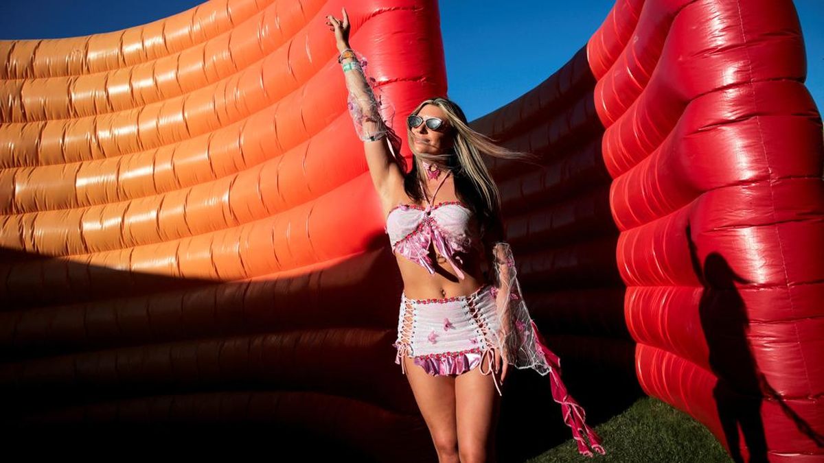FOTO: 'Fast Fashion' Minggir Dulu di Coachella 2026
