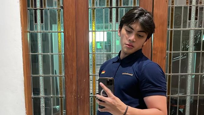 Sang Putra Pilih Eksplorasi Hidup Tanpa Bayang-bayang Nama Besar Anjasmara