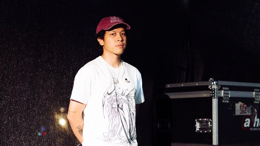 Baskara Putra&sol;Hindia