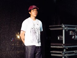 Lirik Lagu Kids - Hindia