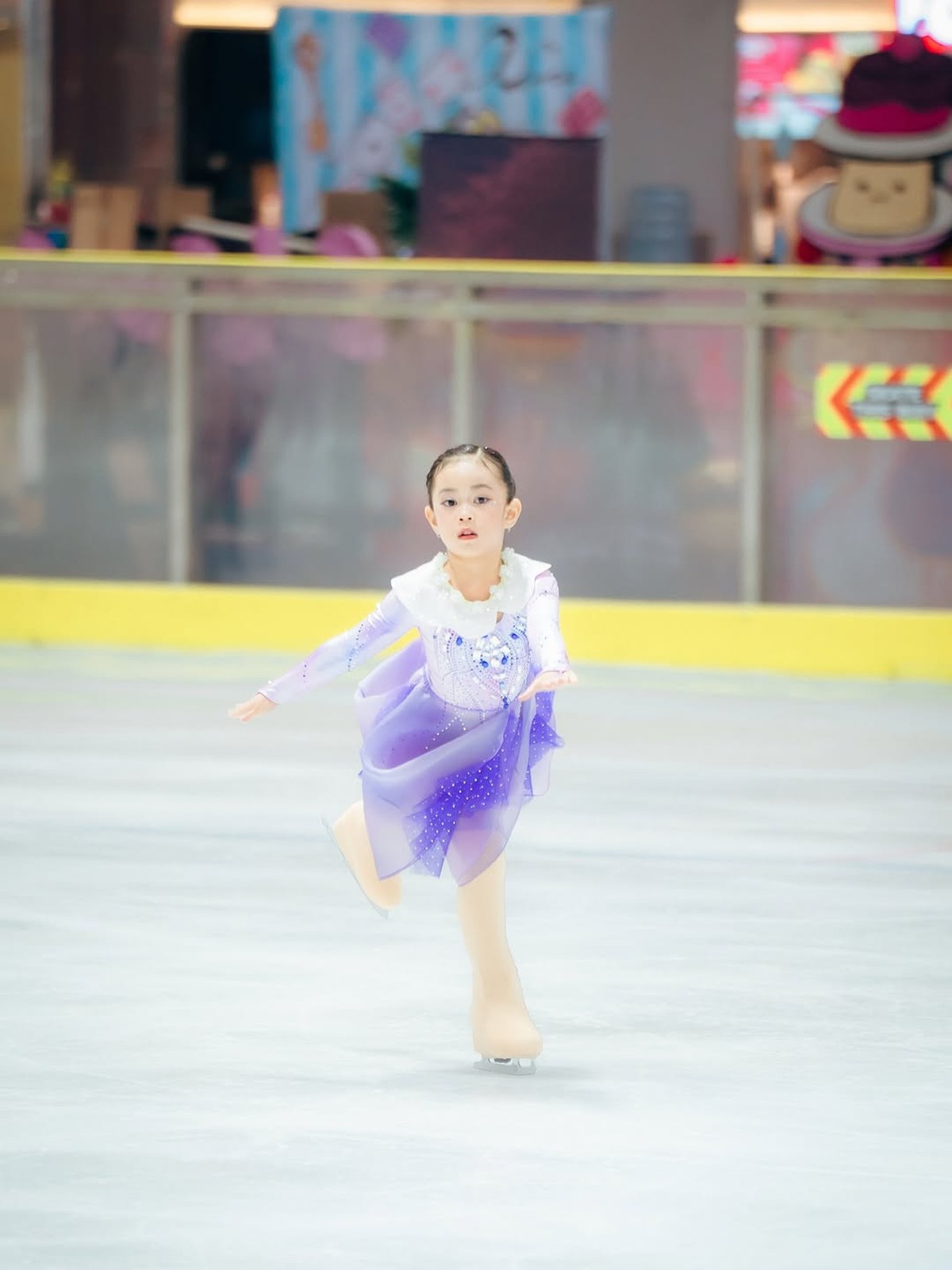 Sada Amina Hanara&comma; anak Fitri Tropica&period;