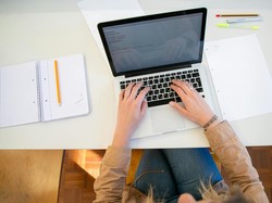 30 Contoh Soal SNBT 2026 Pemahaman Bacaan dan Menulis serta Jawabannya