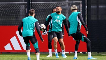 FOTO: PSG Bersiap, Liverpool Berkobar