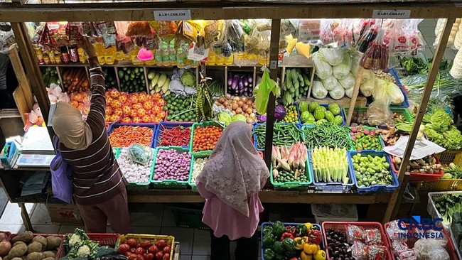 Studi EWG: 11 Buah-Sayur dengan Residu Pestisida Tertinggi — Implikasi bagi Industri Pangan dan Konsumen