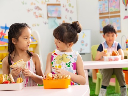 15 Resep Kreasi Bekal Anak TK Lengkap dari Simple, Sehat & Praktis