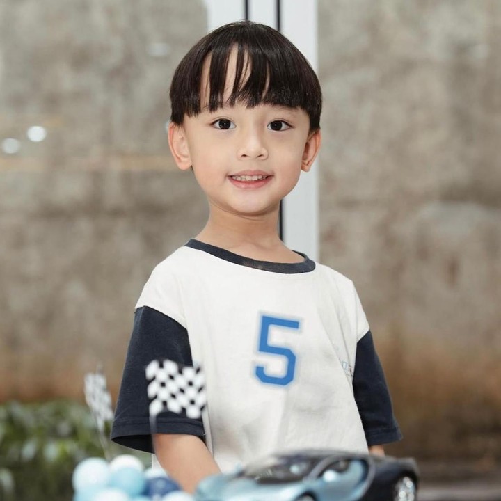 <p>Cerita manis kembali hadir dari keluarga Audi Marissa dan Anthony Xie. Putra semata wayangnya yang bernama Anzel Maverick Xie berulang tahun yang kelima pada 7 April 2026. (Foto: Instagram @anzelmaverick)</p>