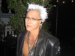 Taeyang BIGBANG Bocorkan 10 Lagu dari Album Baru 'Quintessence'