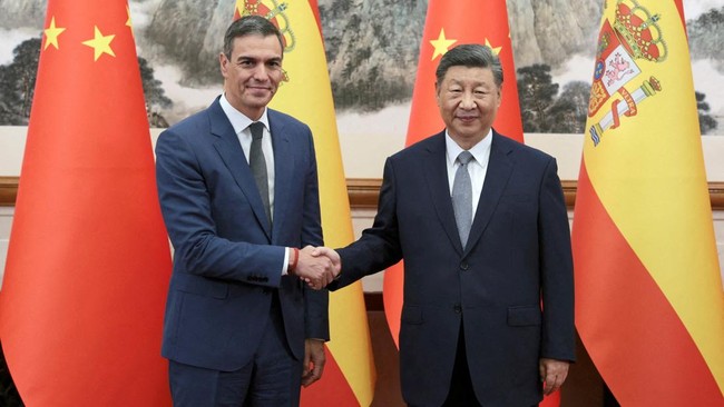 Spanyol kini kian mesra dengan China menyusul hubungan yang retak antara negara Eropa itu dengan sekutu dekat Amerika Serikat, Israel.