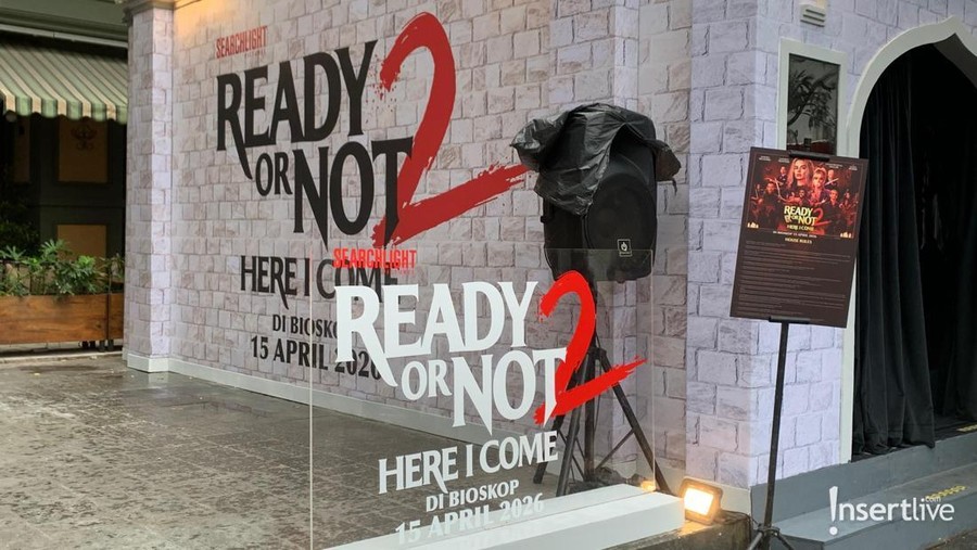 Instalasi permainan Ready or Not 2