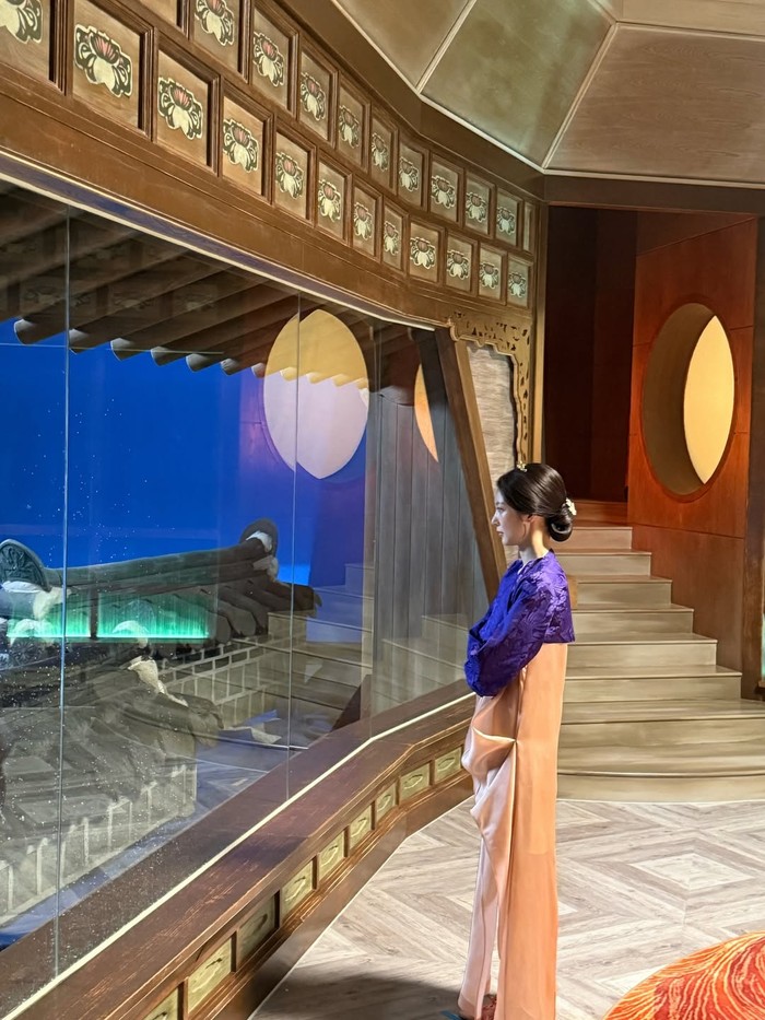 Sementara itu, kisah Gong Seung Yeon di kerajaan monarki dalam drama 'Perfect Crown' masih baru saja dimulai, Beauties. Beauties dapat terus mengikuti alur menariknya setiap hari Jumat dan Sabtu di Disney+./ Foto: instagram.com/0seungyeon