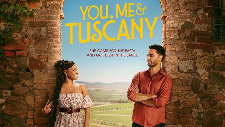 Sinopsis 'You&comma; Me&comma; & Tuscany' Film Romantis Halle Bailey dan Reg&eacute;-Jean Page