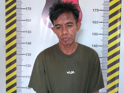 Tampang Pasrah Jukir Liar Pemalak Pengendara di Pelabuhan Makassar