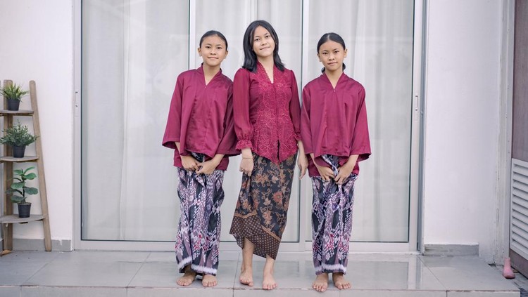 9 Baju Daerah & Kebaya Anak untuk Perayaan Pawai Hari Kartini