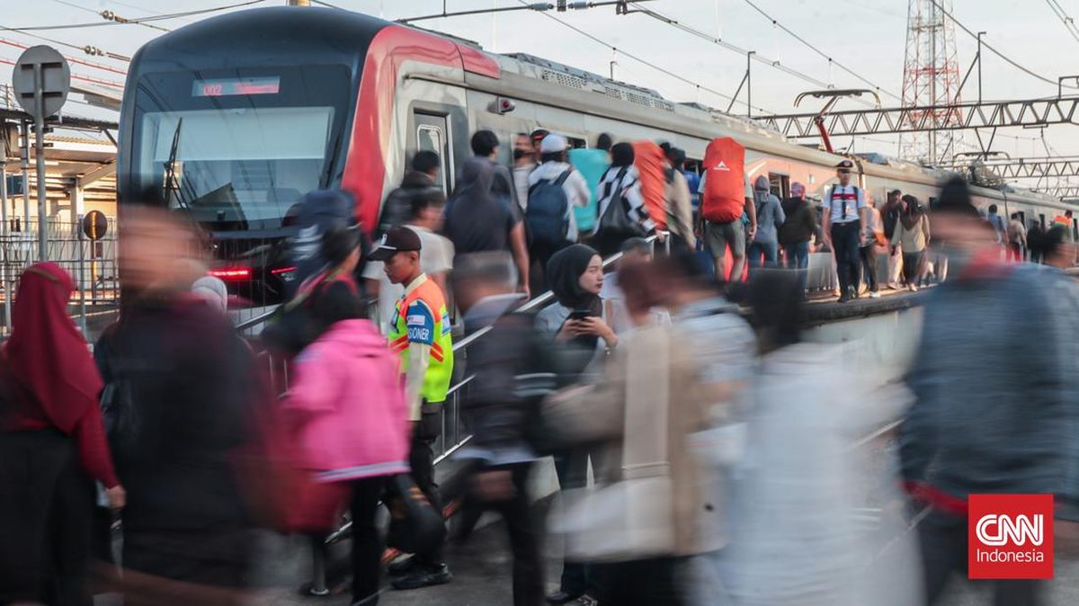 KRL Bogor-Jakarta Sempat Gangguan karena Vandalisme Persinyalan