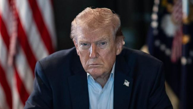 Donald Trump Sebut Diet Coke Ampuh Bunuh Sel Kanker