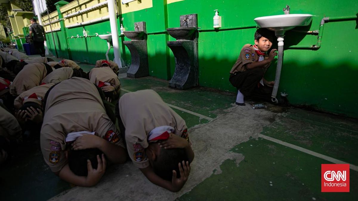 Foto: Edukasi Simulasi Bencana Di Sd Jakarta