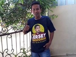 7 Potret Terbaru Fanny Fadillah Usai Ekonomi Jatuh hingga Dibantu Rieke Diah Pitaloka