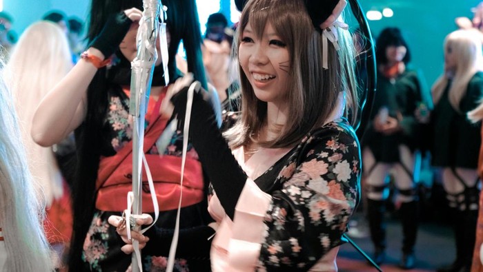 Salah satu festival yang populer dan banyak diminati di Indonesia adalah festival Jejepangan bertema pop culture. Festival ini menggabungkan budaya Jepang modern dengan berbagai hiburan populer yang dekat dengan generasi muda.
