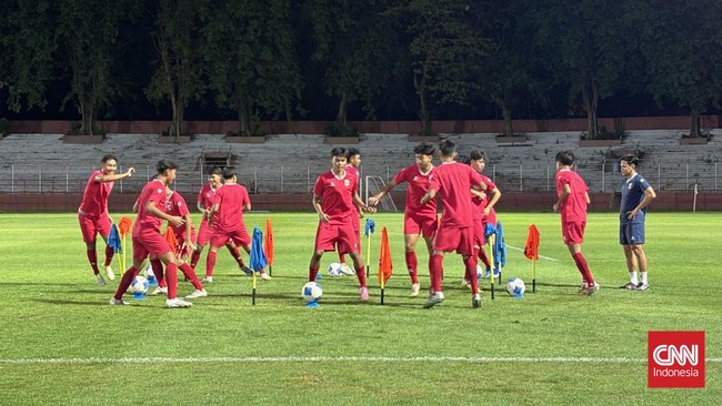 Kurniawan Dwi Yulianto menyebut skema set piece sebagai salah satu senjata Timnas Indonesia U-17 saat menghadapi Malaysia di Piala AFF U-17 2026.