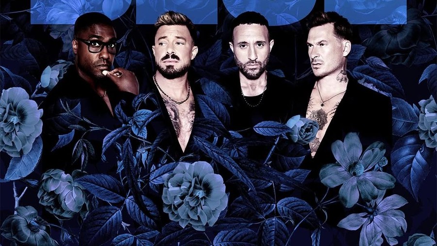 Lirik Lagu Flowers - Blue