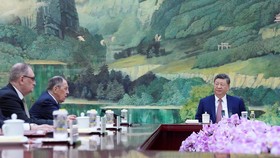 Rusia Mau Bantu China yang Kerepotan Selat Hormuz Diblokade AS