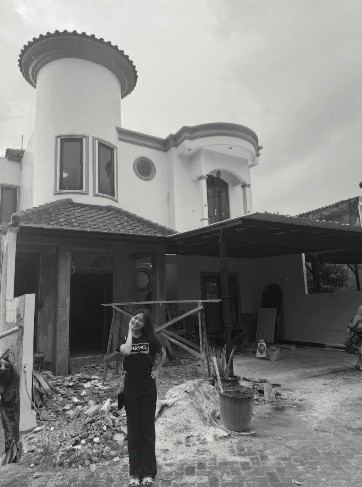 Potret Ummi Quary Berhasil Punya Rumah di Usia 24 Tahun