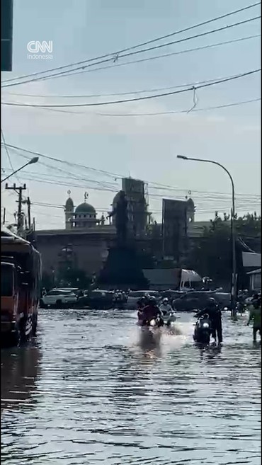 Banjir Rendam Solo Usai Diguyur Hujan Deras