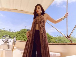 Ultah ke-45, 7 Potret Beda Wulan Guritno Kembali ABG Usai Oplas di Korea Selatan