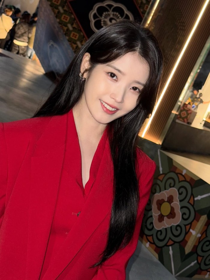 Bahkan sebelum resmi tayang, Korean drama satu ini sudah menarik perhatian global dan kerap menjadi perbincangan hangat di jagat maya. Salah satu alasannya adalah karena K-drama tersebut dibintangi oleh IU dan Byeon Woo Seok./ Foto: instagram.com/dlwlrma