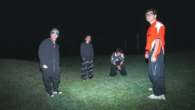 GIGI menegaskan tetap pada formasi utuh, empat member, setelah Thomas Ramdhan mengisyaratkan bakal keluar dari band itu.